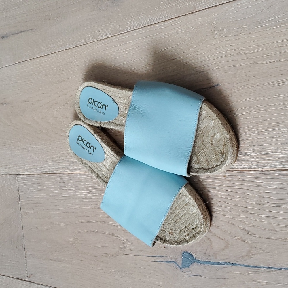 Picon slip-on sandals